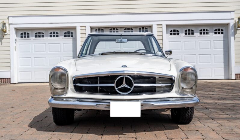 								1966 Mercedes-Benz 230SL 4-Speed full									