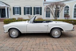 										1966 Mercedes-Benz 230SL 4-Speed full									