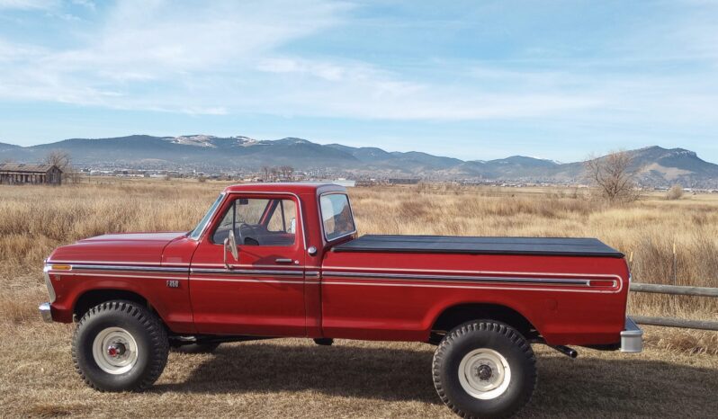 								1976 Ford F-250 Ranger Highboy 4×4 4-Speed full									