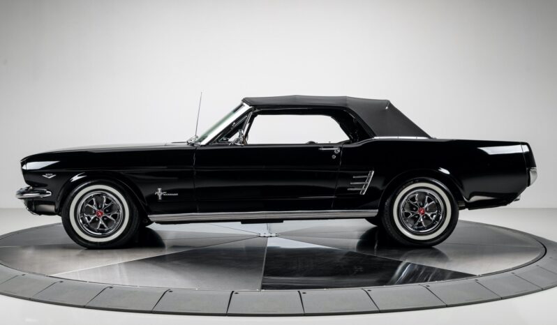 								1966 Ford Mustang Convertible 289 full									