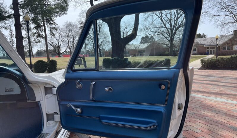 								1966 Chevrolet Corvette Coupe 427 390 4-Speed full									