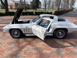 										1966 Chevrolet Corvette Coupe 427 390 4-Speed full									