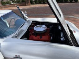 										1966 Chevrolet Corvette Coupe 427 390 4-Speed full									