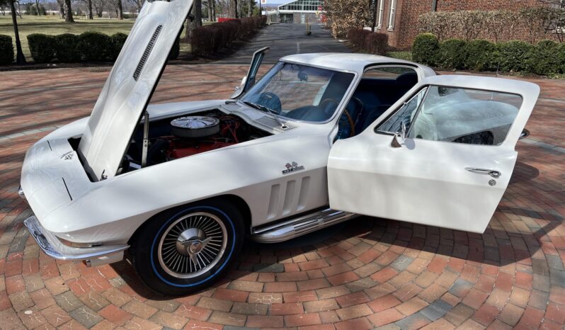 								1966 Chevrolet Corvette Coupe 427 390 4-Speed full									