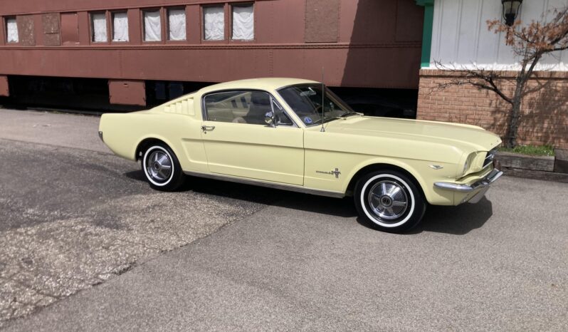 								1965 Ford Mustang Fastback 289 full									