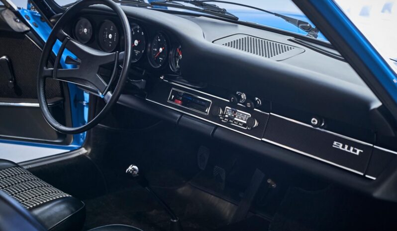 								1971 Porsche 911T Coupe 5-Speed full									