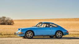 										1971 Porsche 911T Coupe 5-Speed full									