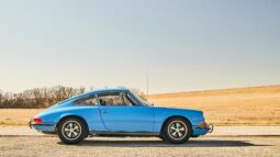 										1971 Porsche 911T Coupe 5-Speed full									