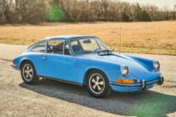 										1971 Porsche 911T Coupe 5-Speed full									