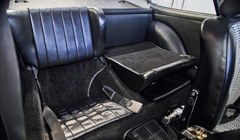 								1971 Porsche 911T Coupe 5-Speed full									