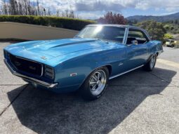 										1969 Chevrolet Camaro 5-Speed full									