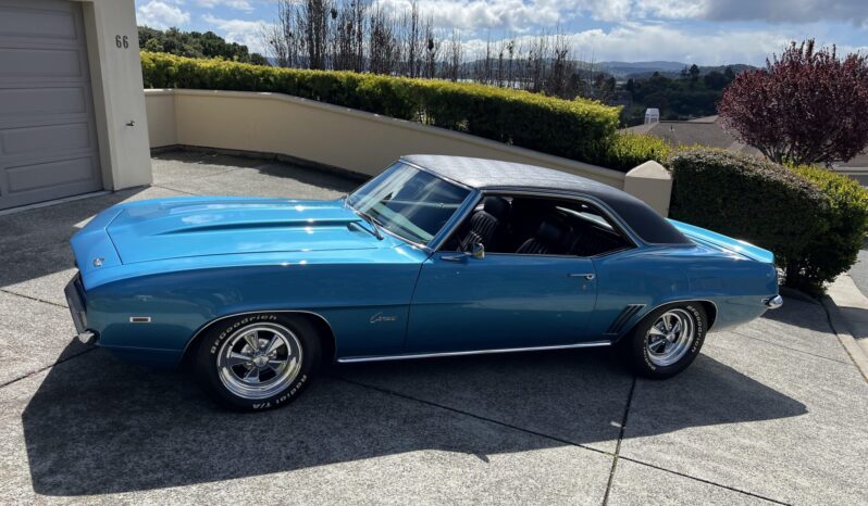 								1969 Chevrolet Camaro 5-Speed full									