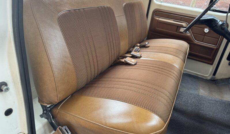 								1973 Ford F-100 Ranger full									