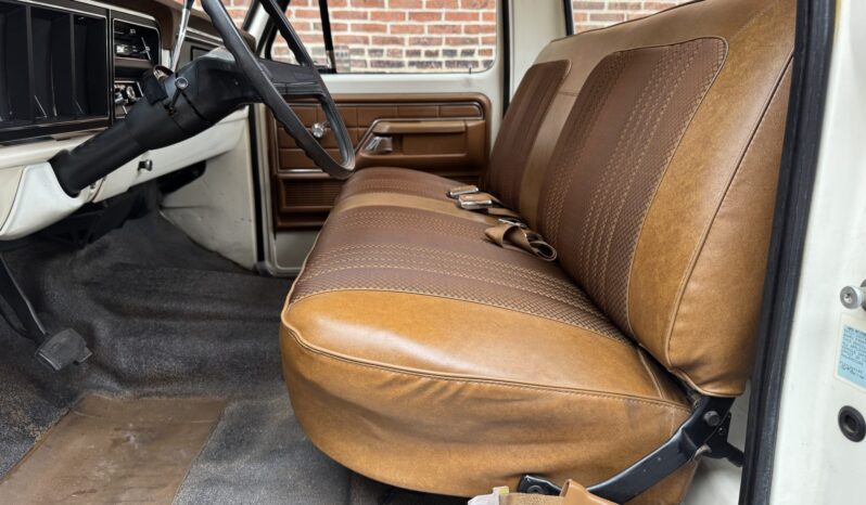 								1973 Ford F-100 Ranger full									