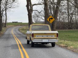 										1973 Ford F-100 Ranger full									