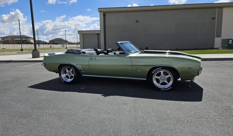 								1969 Chevrolet Camaro Convertible 4-Speed full									
