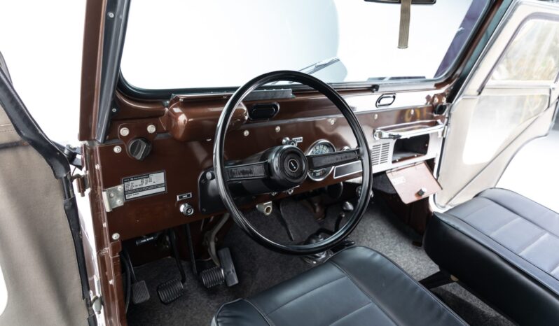 								1977 Jeep CJ-5 4-Speed full									