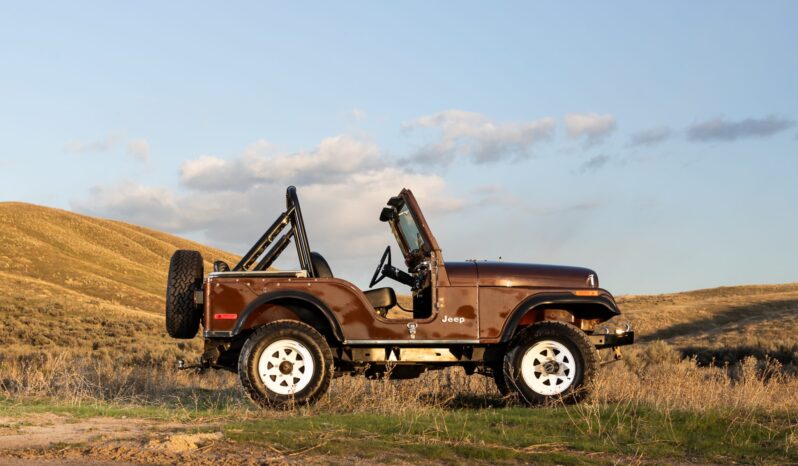 								1977 Jeep CJ-5 4-Speed full									