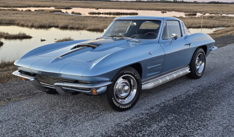 								1964 Chevrolet Corvette Coupe 5-Speed full									