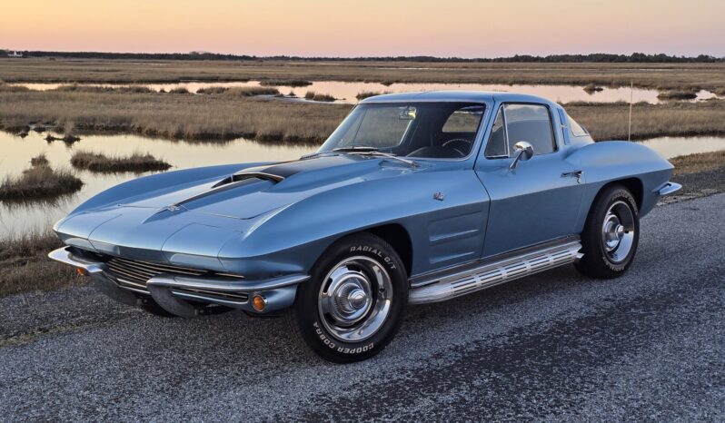 								1964 Chevrolet Corvette Coupe 5-Speed full									