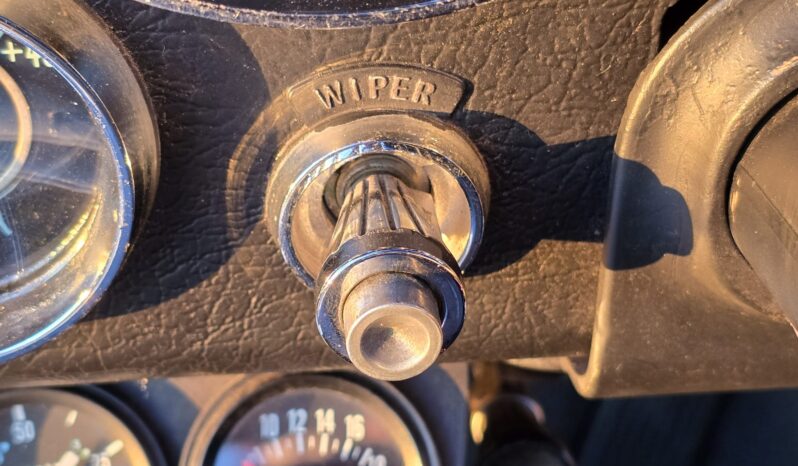 								1964 Chevrolet Corvette Coupe 5-Speed full									