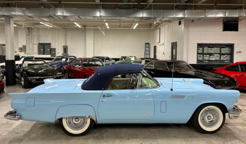 								1957 Ford Thunderbird full									