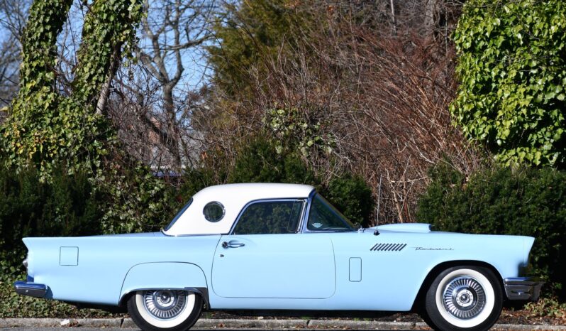 								1957 Ford Thunderbird full									