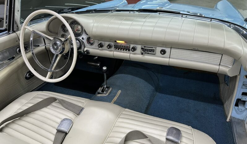 								1957 Ford Thunderbird full									