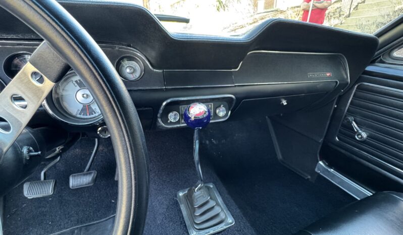 								1968 Ford Mustang Fastback 5-Speed full									