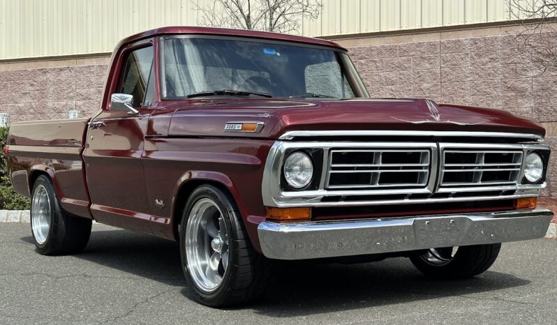 								1972 Ford F-100 Pickup full									