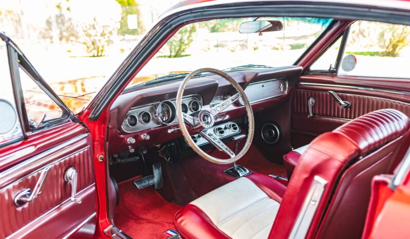 								1966 Ford Mustang Fastback 289 full									