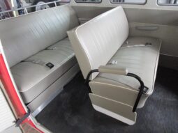 										1963 Volkswagen Type 2 15-Window Deluxe full									