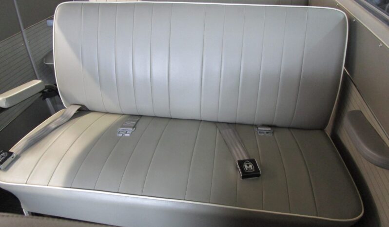 								1963 Volkswagen Type 2 15-Window Deluxe full									