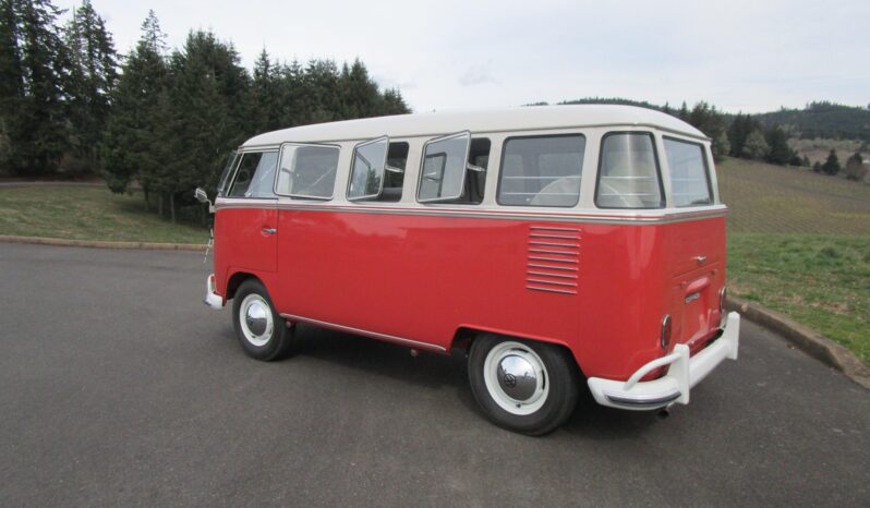 								1963 Volkswagen Type 2 15-Window Deluxe full									