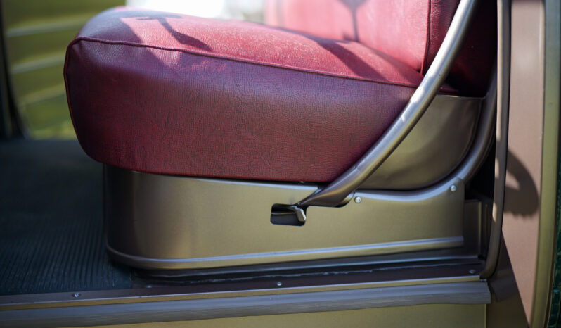 								1951 Chevrolet 3600 5-Window Pickup full									