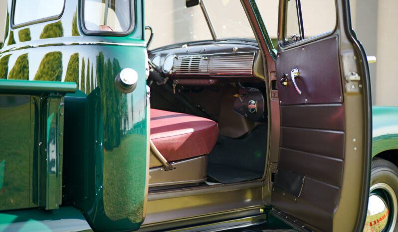 								1951 Chevrolet 3600 5-Window Pickup full									