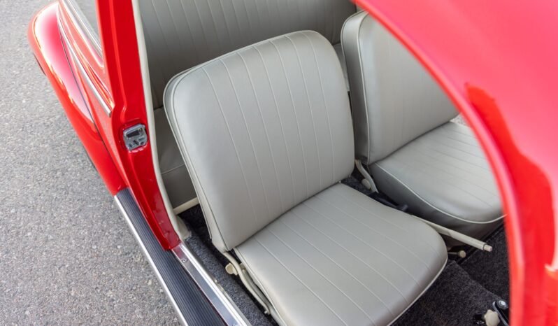 								1961 Volkswagen Beetle full									