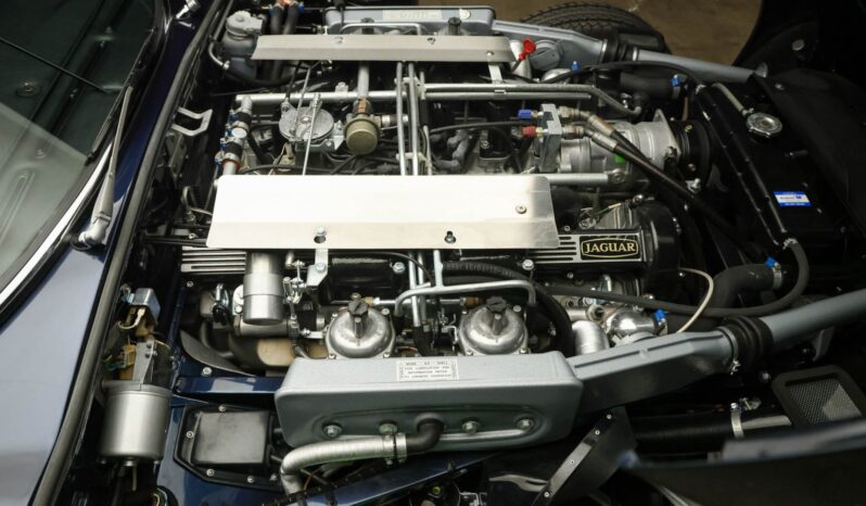 								1973 Jaguar E-Type Series III Roadster V12 4-Speed full									