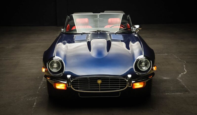 								1973 Jaguar E-Type Series III Roadster V12 4-Speed full									