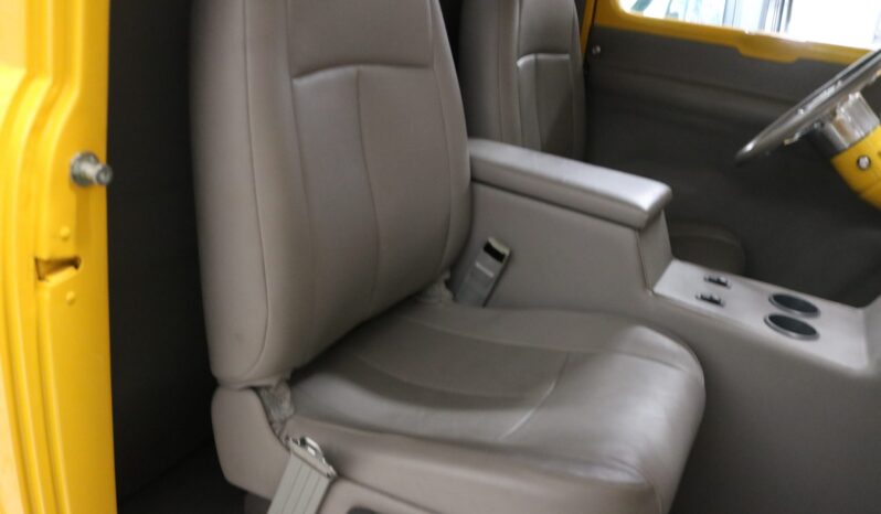 								1951 Ford F-1 Pickup full									