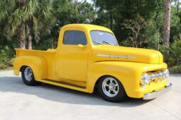 										1951 Ford F-1 Pickup full									