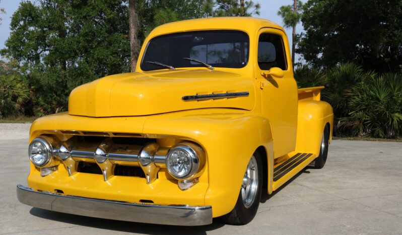 								1951 Ford F-1 Pickup full									