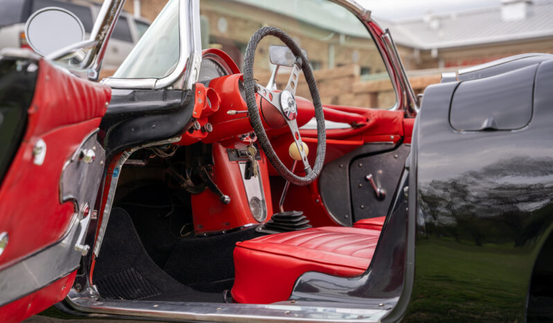 								1960 Chevrolet Corvette full									
