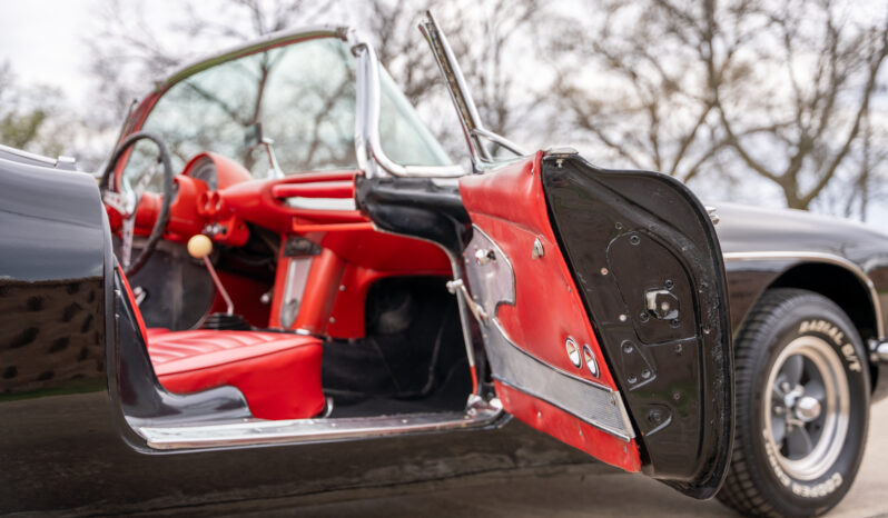 								1960 Chevrolet Corvette full									