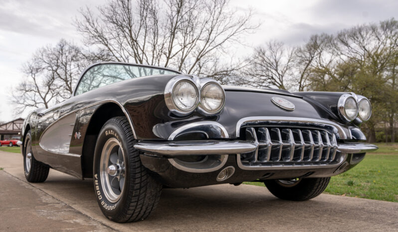 								1960 Chevrolet Corvette full									