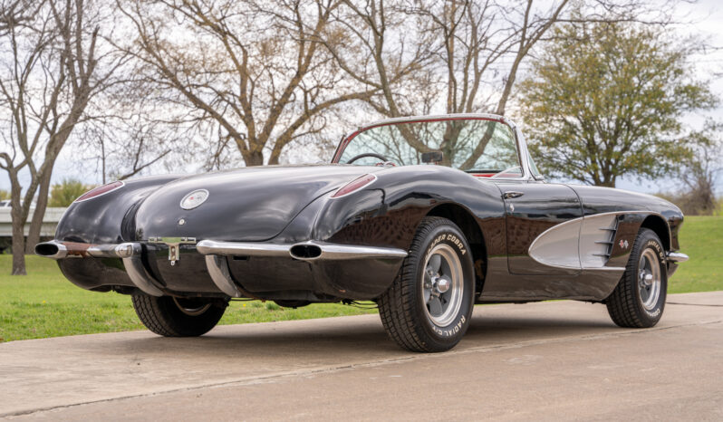								1960 Chevrolet Corvette full									