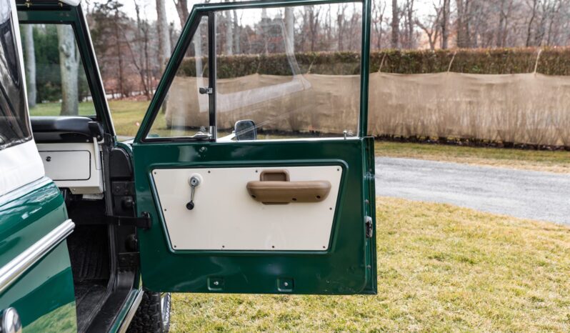 								1971 Ford Bronco 302 3-Speed full									