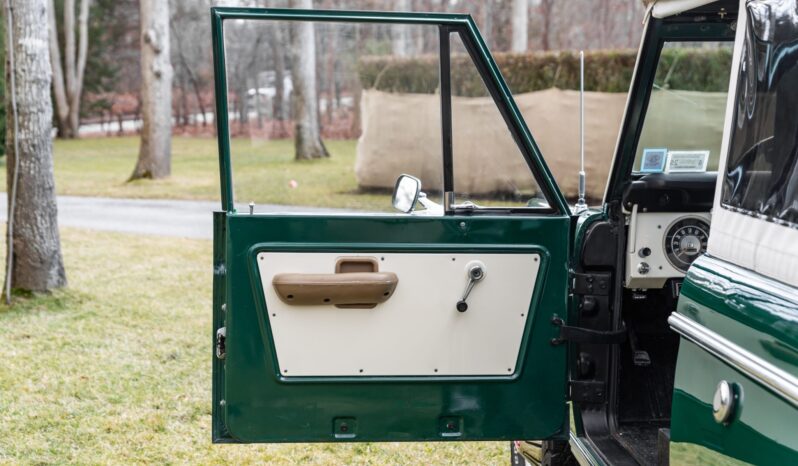 								1971 Ford Bronco 302 3-Speed full									