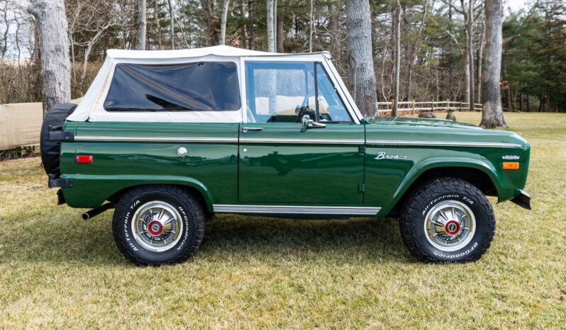 								1971 Ford Bronco 302 3-Speed full									