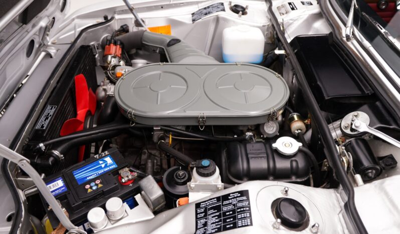 								1971 BMW 3.0CS 4-Speed full									